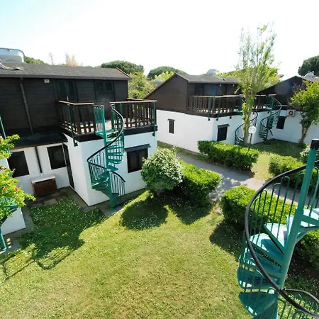 Locazione Turistica Borsetti.19 Holiday home