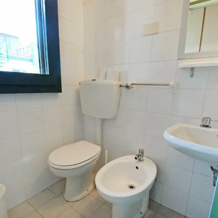 Locazione Turistica Borsetti.19 Holiday home *